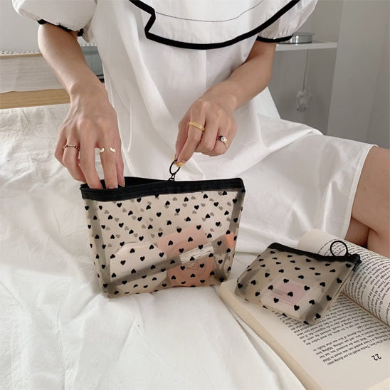 Trousse-de-toilette-femme-beige