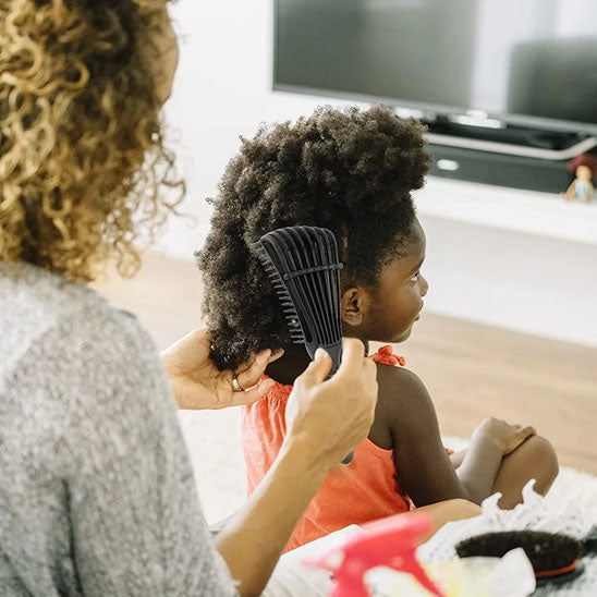 Brosse-a-cheveux-boucles-sans-douleurs