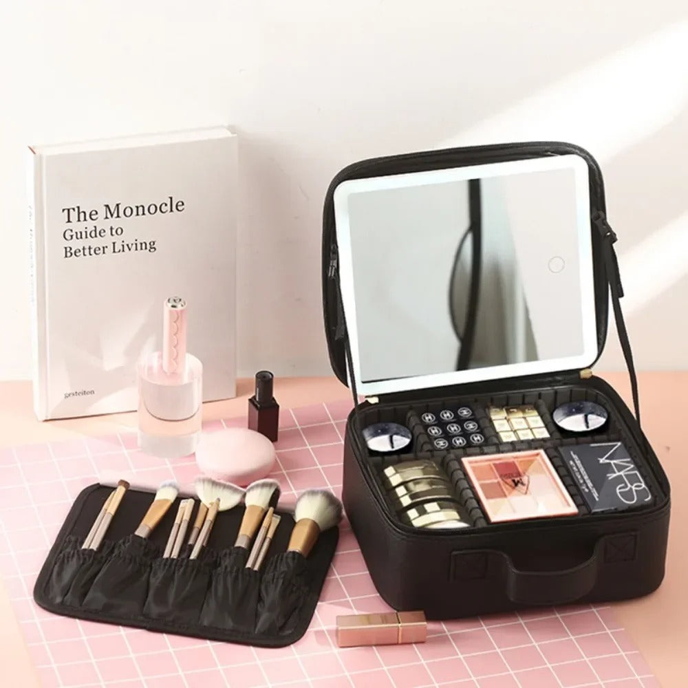 Trousse de toilette de luxe femme à porter de main 