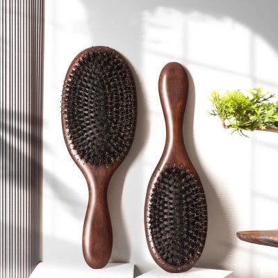 Brosse cheveux en Poil de Sanglier - Bois foncé - Petits Plaisirs Malins