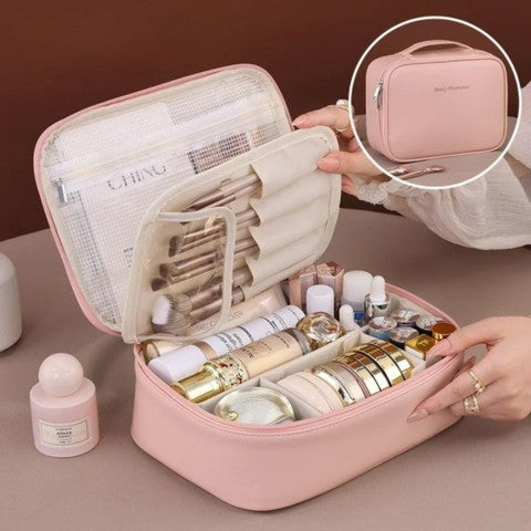 trousse-de-toilette-femme-de-luxe-rose