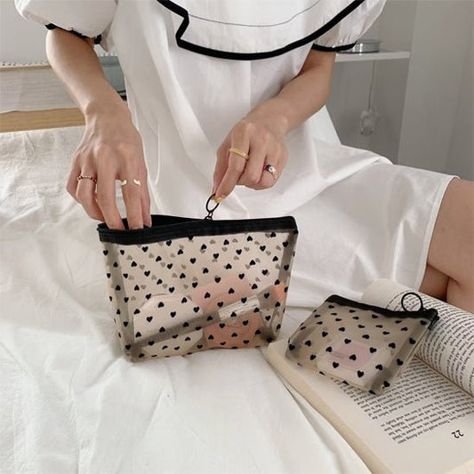 Trousse de toilette femme - petits coeurs - Petits Plaisirs Malins