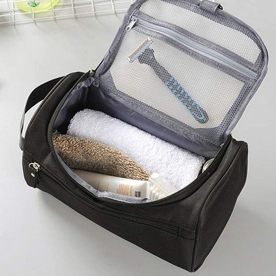 Trousse de toilette homme voyage entretien facile 