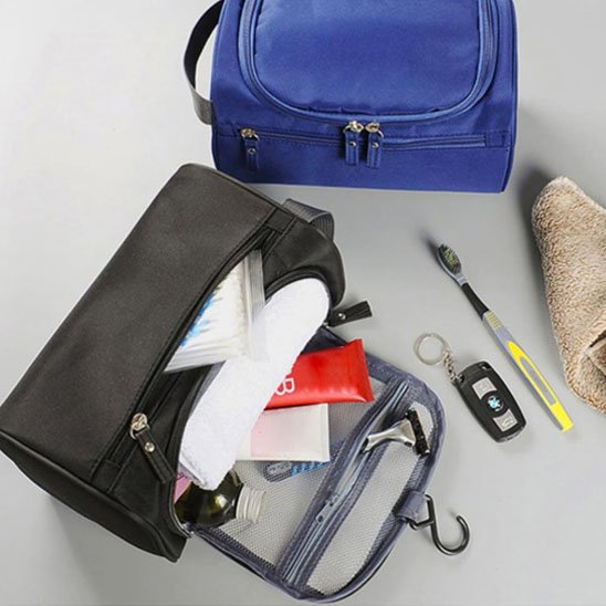 Trousse de toilette homme voyage prise en main confortable 